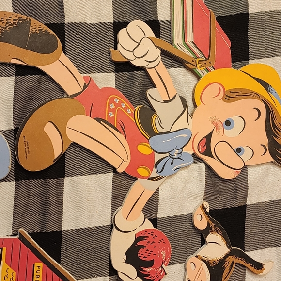VINTAGE  Dolly Toy 1950s Pinocchio fairytale pinups Walt Disney Nursery CRICKETT - Picture 2 of 11